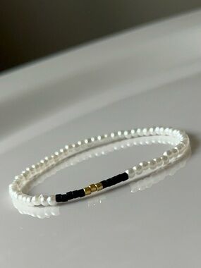 Pearl Beaded Necklace with Black & Gold Accent